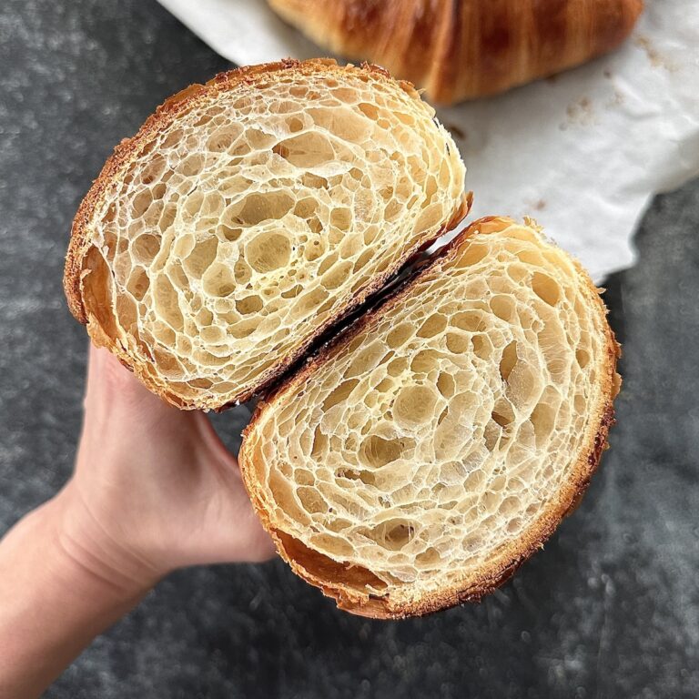 Croissant (Yeast)