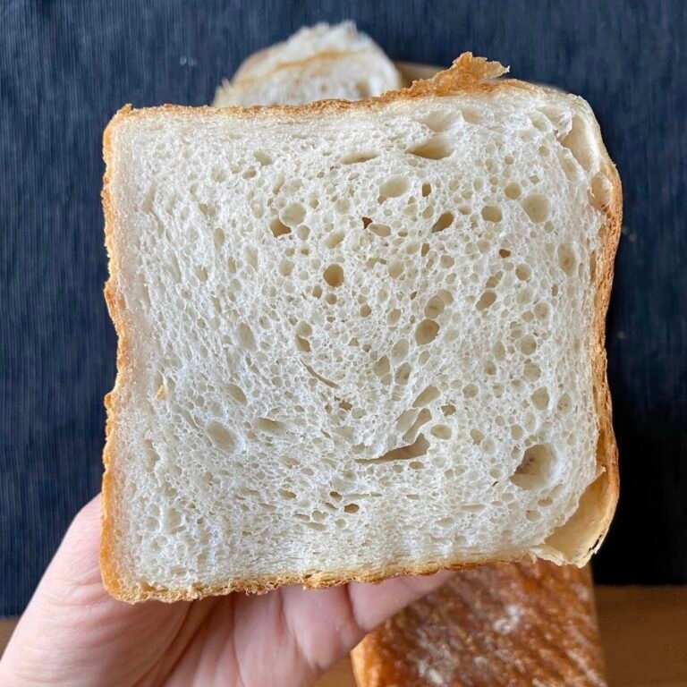White Sandwich Loaf