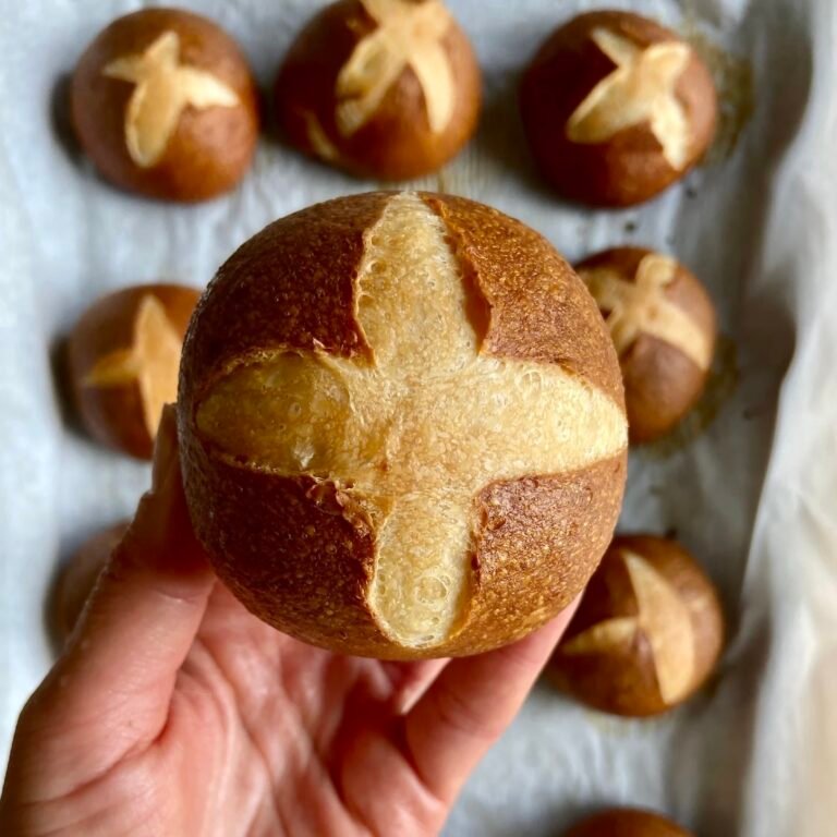 Mini Pretzel Buns