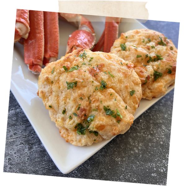 Red Lobster Cheddar Biscuits - Immaculate Bites