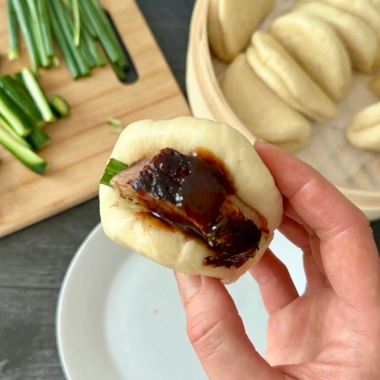 Steamed Bao Buns